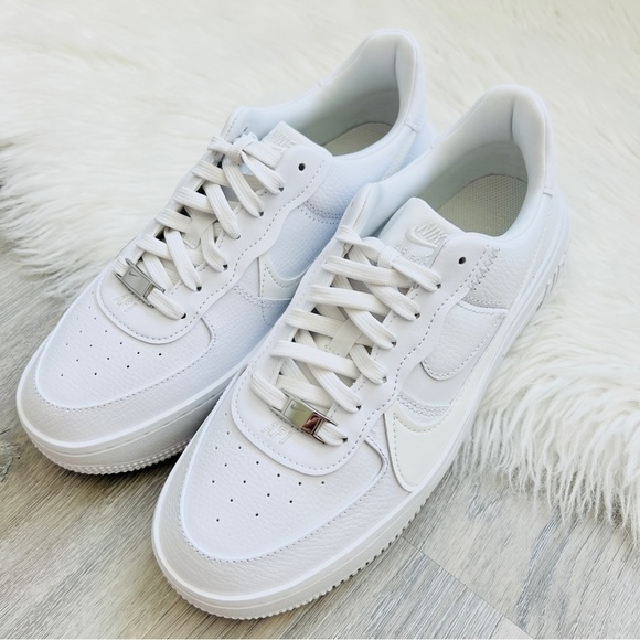 NWT Nike Air Force 1 PLT.AF.ORM Women’s Shoes - Picture 2 of 10